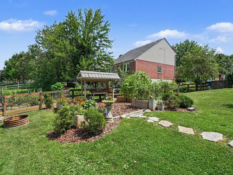 10036 Cedarwood Drive, Union, KY 41091 Photo 26
