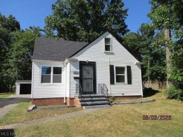 13911 Cranwood Park Boulevard , Garfield Heights, OH 44125