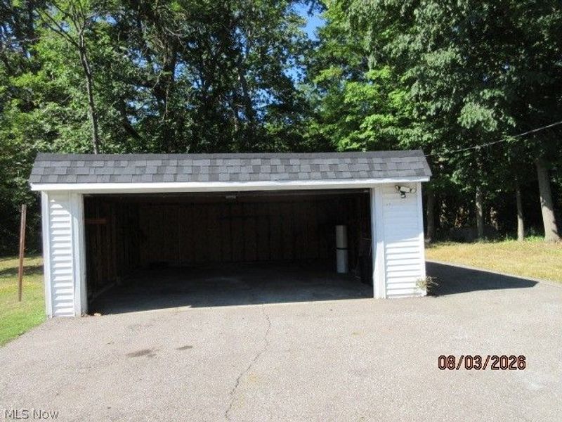 13911 Cranwood Park Boulevard, Garfield Heights, OH 44125 Photo 3