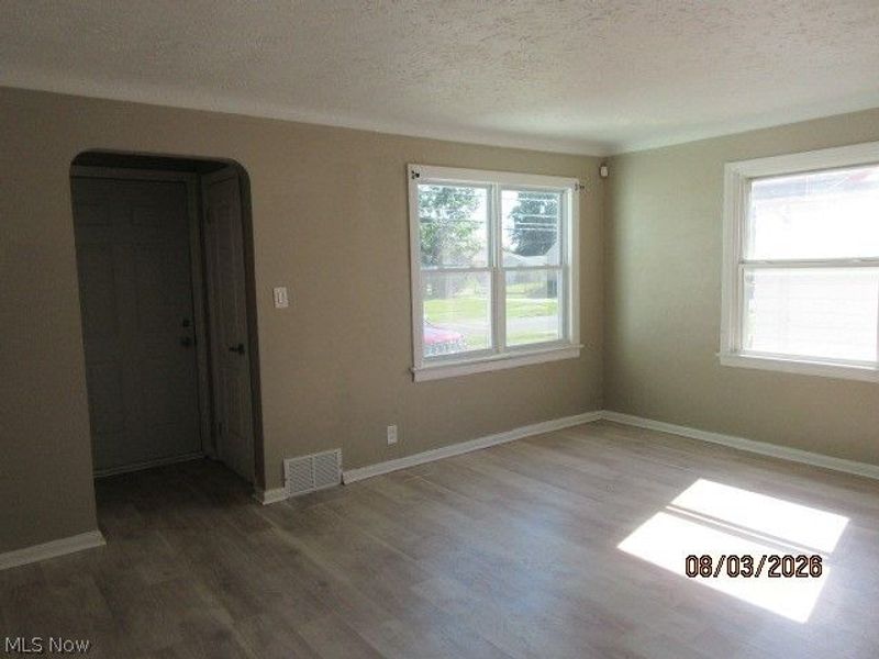 13911 Cranwood Park Boulevard, Garfield Heights, OH 44125 Photo 8