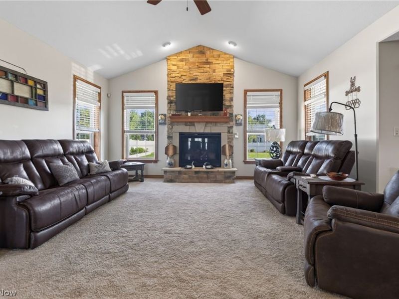 4875 Tree Line Trail, New Middletown, OH 44442 Photo 12