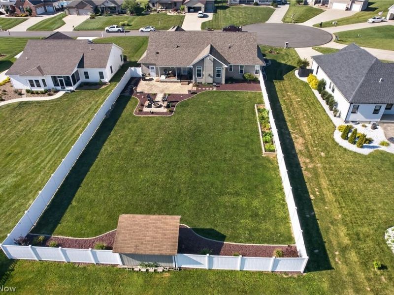 4875 Tree Line Trail, New Middletown, OH 44442 Photo 4