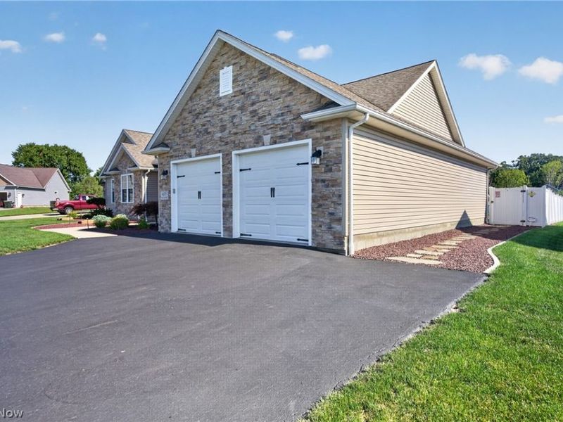 4875 Tree Line Trail, New Middletown, OH 44442 Photo 45