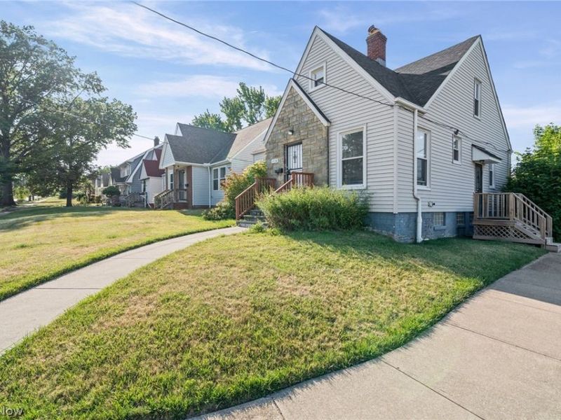 16102 Talford Avenue, Cleveland, OH 44128 Photo 30