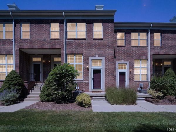 1901 Lindsay Lane, Unit 71, Ann Arbor, Mi 48104