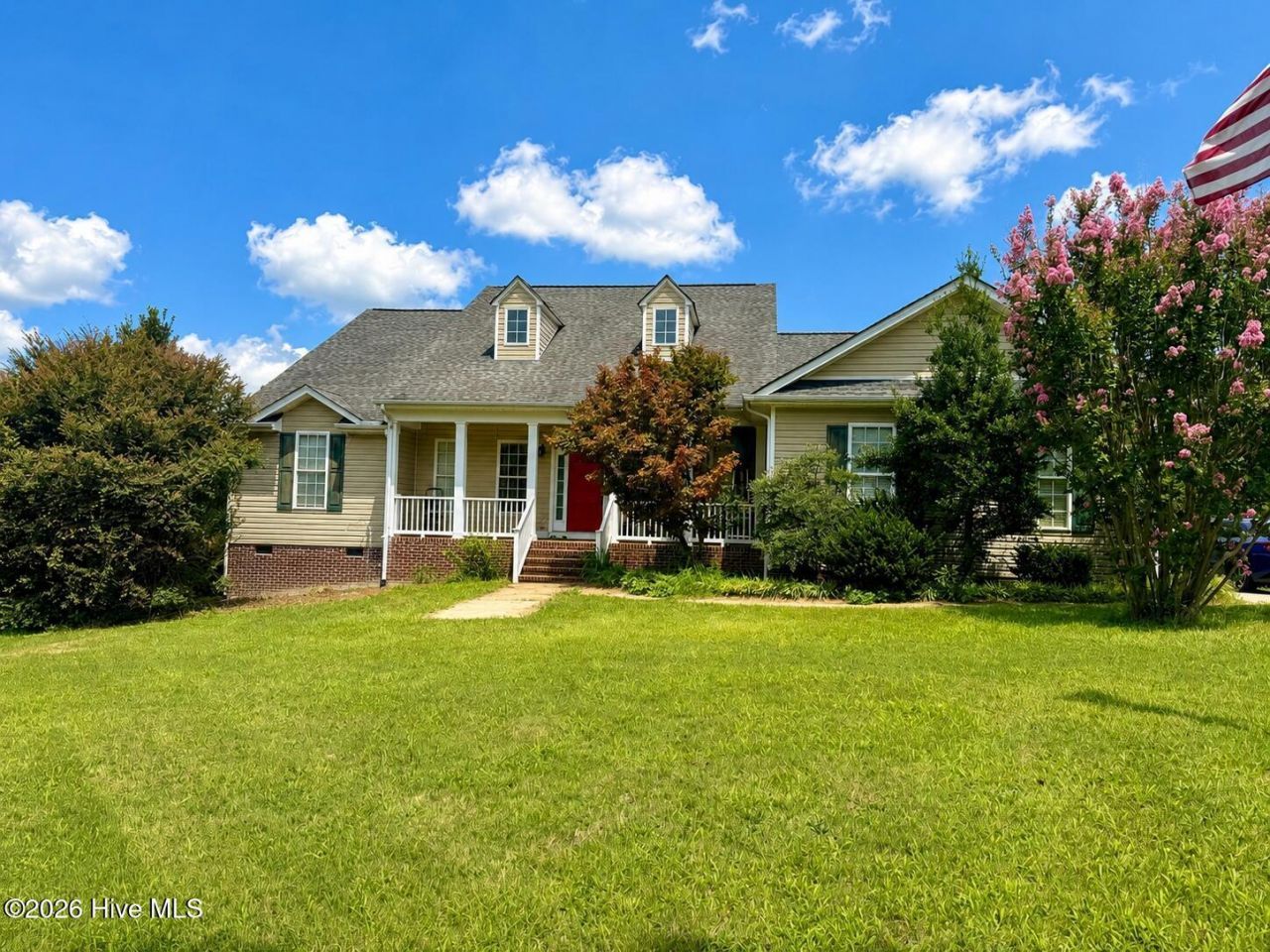 615 Summit Street, Carthage, NC 28327 Main Photo