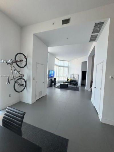 9055 SW 73rd Ct, Unit 406, Miami, FL 33156 Photo