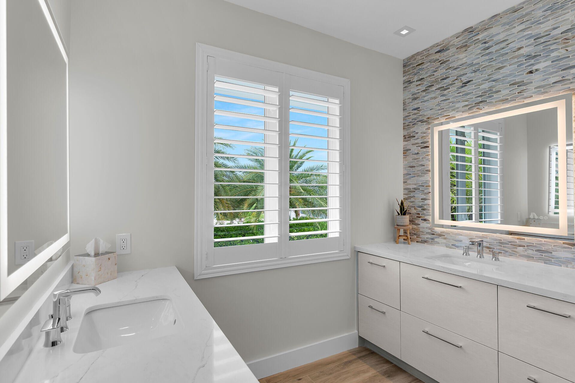 122 S Bahama Drive, Duck Key, FL 33050 Photo