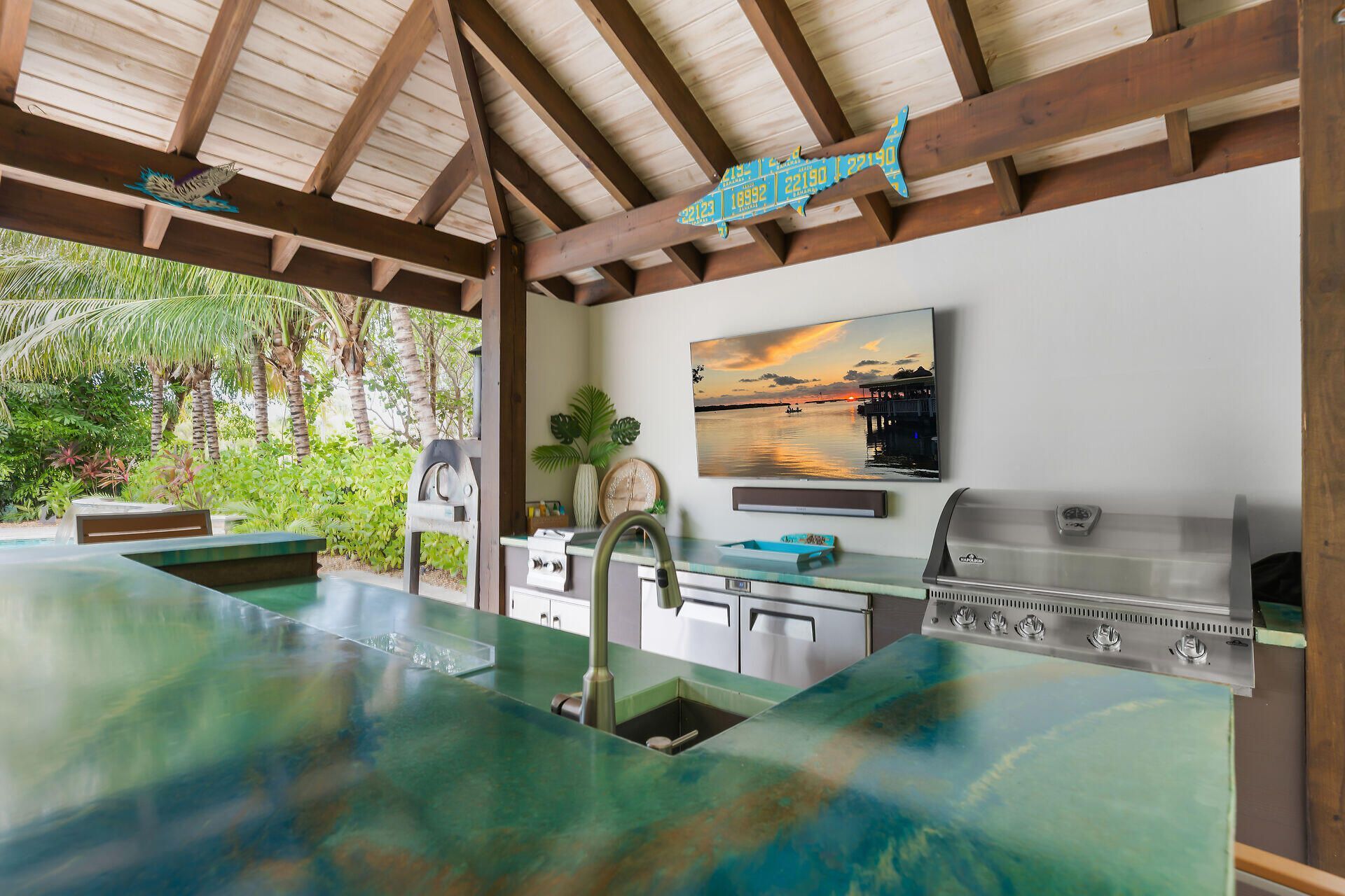 122 S Bahama Drive, Duck Key, FL 33050 Photo