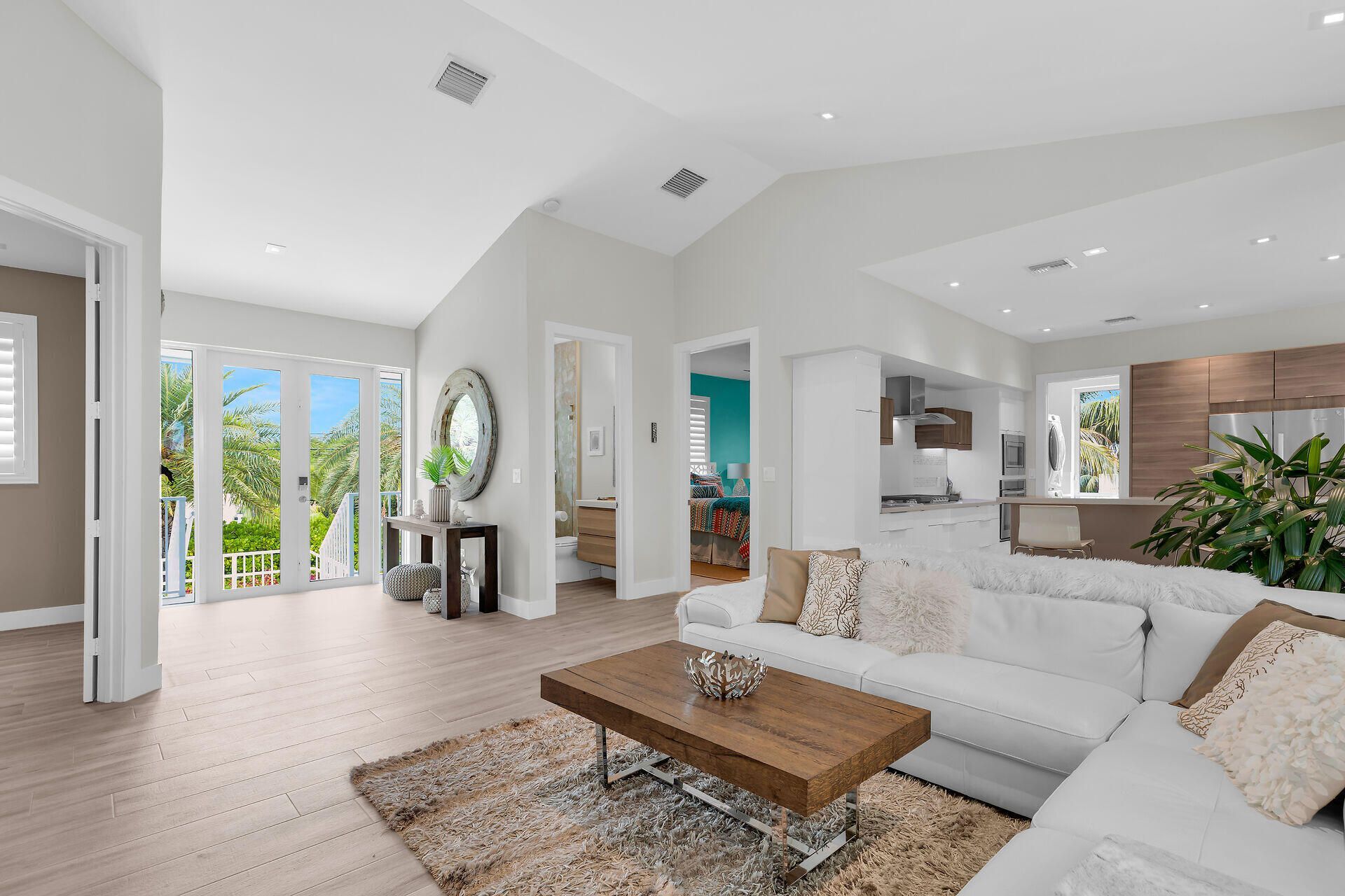122 S Bahama Drive, Duck Key, FL 33050 Photo