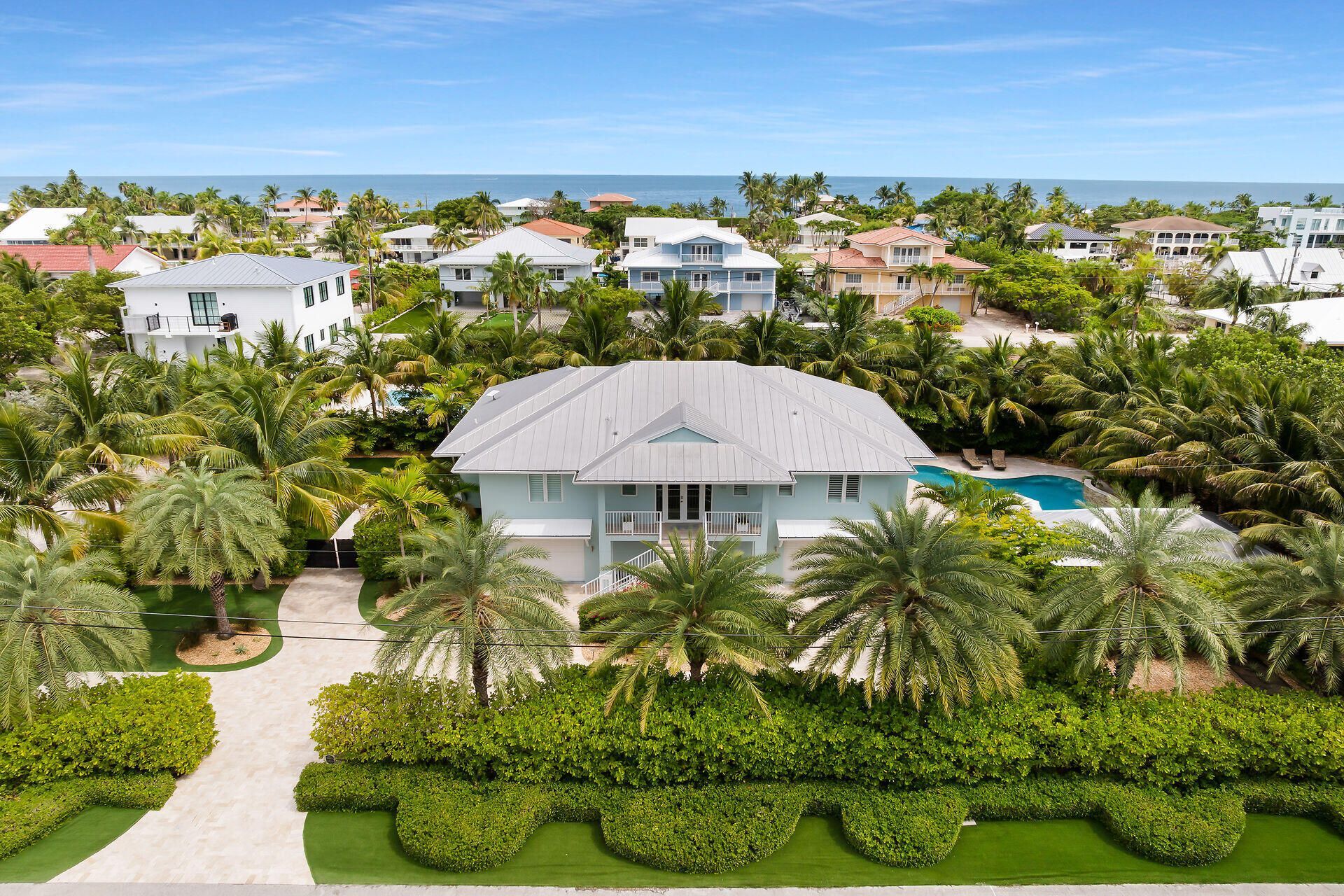122 S Bahama Drive, Duck Key, FL 33050 Photo