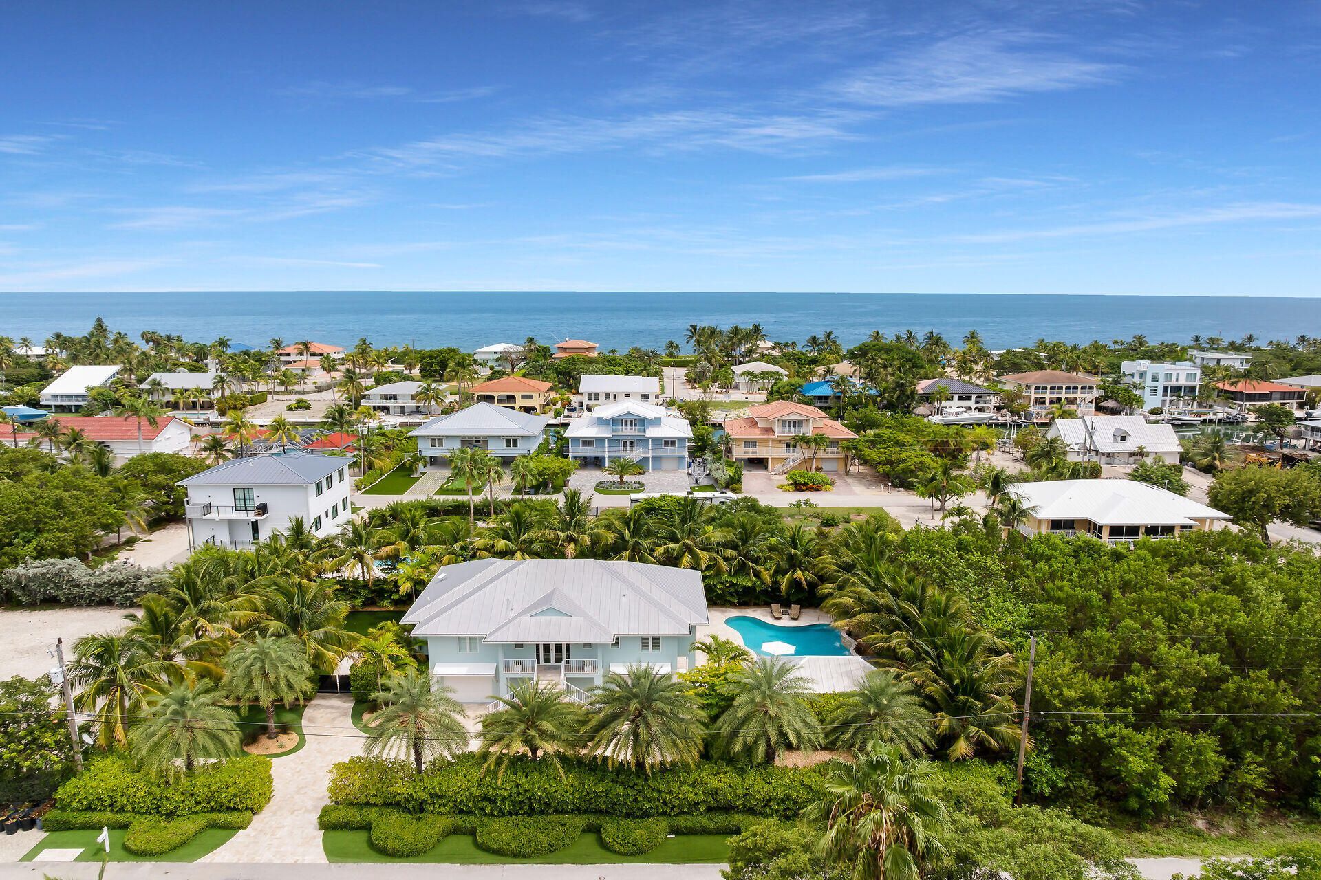 122 S Bahama Drive, Duck Key, FL 33050 Photo