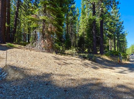 1389 Pioneer Trail, South Lake Tahoe, CA 96150 Photo
