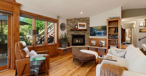 3443 Rancho Circle, South Lake Tahoe, CA 96150 Photo