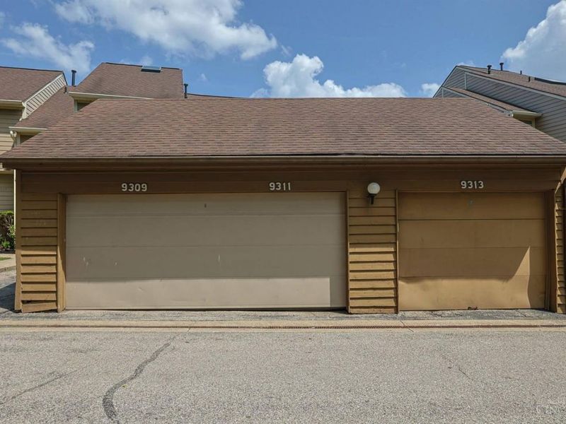 9311 Hunters Creek Drive, Blue Ash, OH 45242 Photo 29