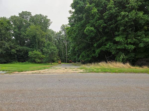 4 Bianca Way , Amawalk, NY 10501