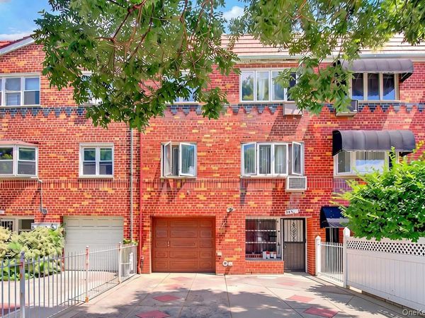 3033 72nd Street , East Elmhurst, NY 11370