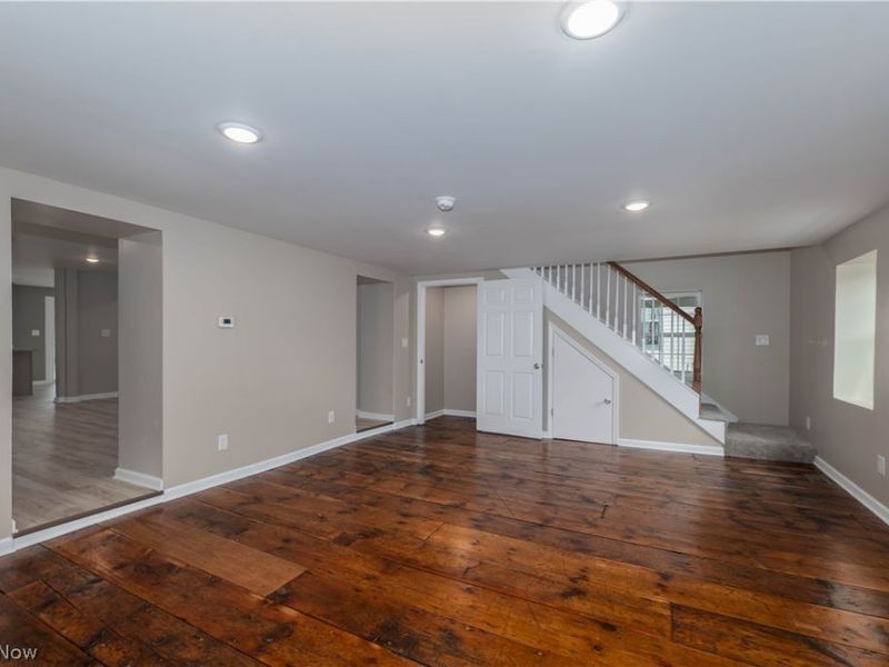 223 High Street SE, Canal Fulton, OH 44614 Photo 10