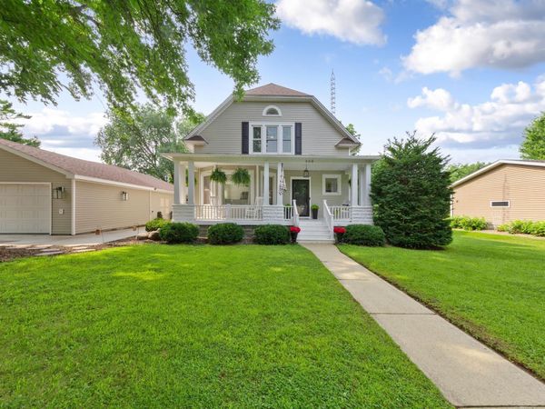 308 1st Street NW, New Richland, MN 56072