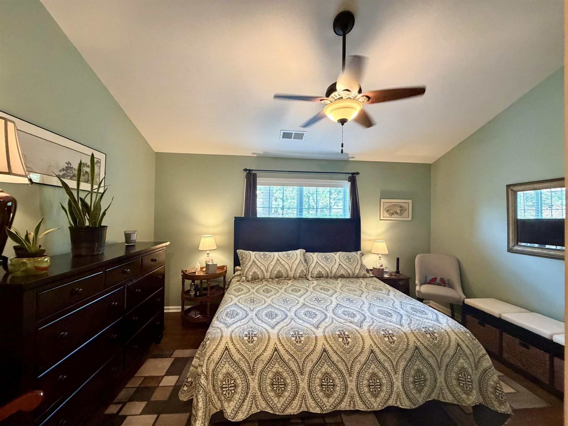 207 Melody Gardens Dr. Photo 18