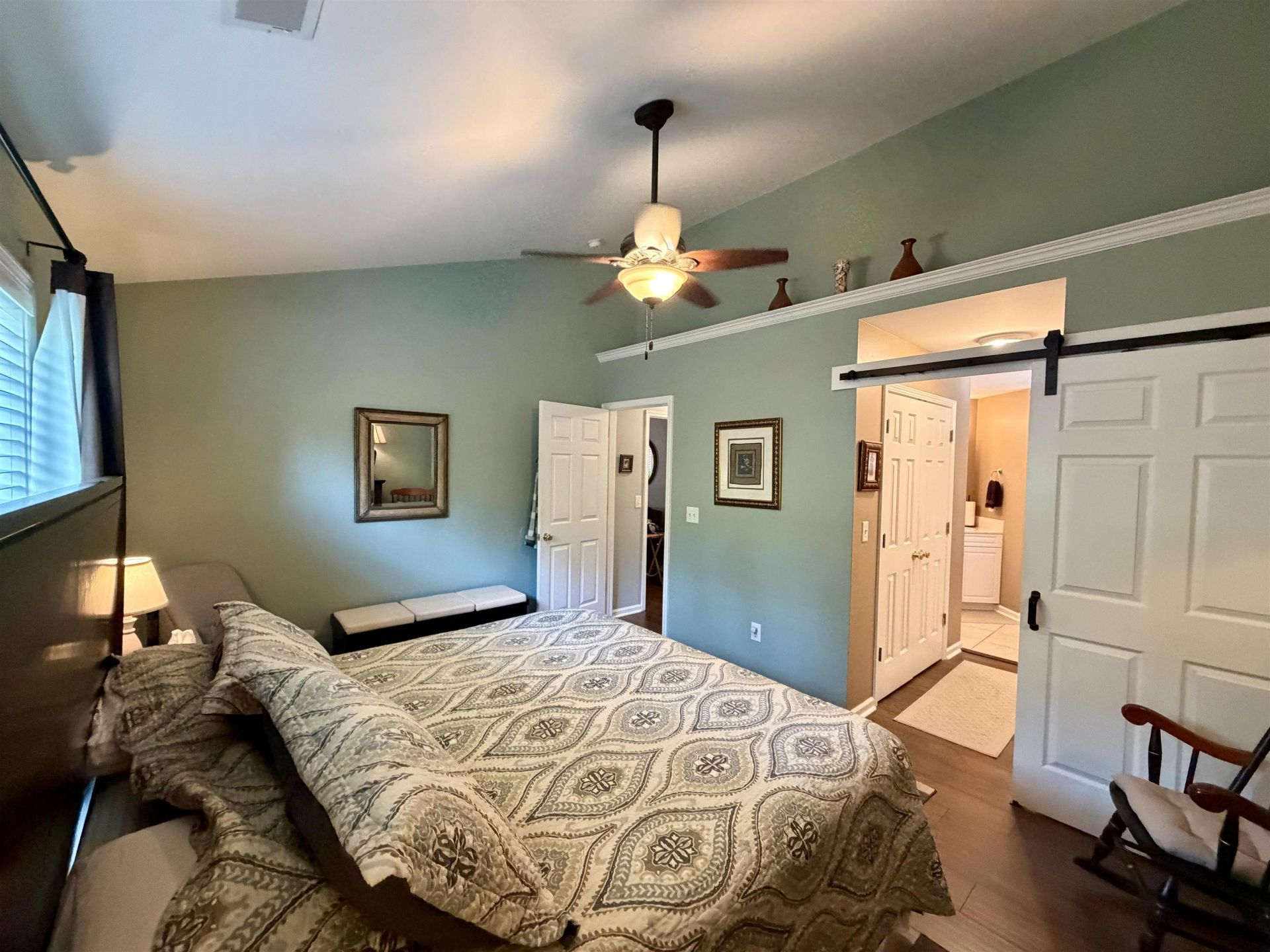 207 Melody Gardens Dr. Photo 19