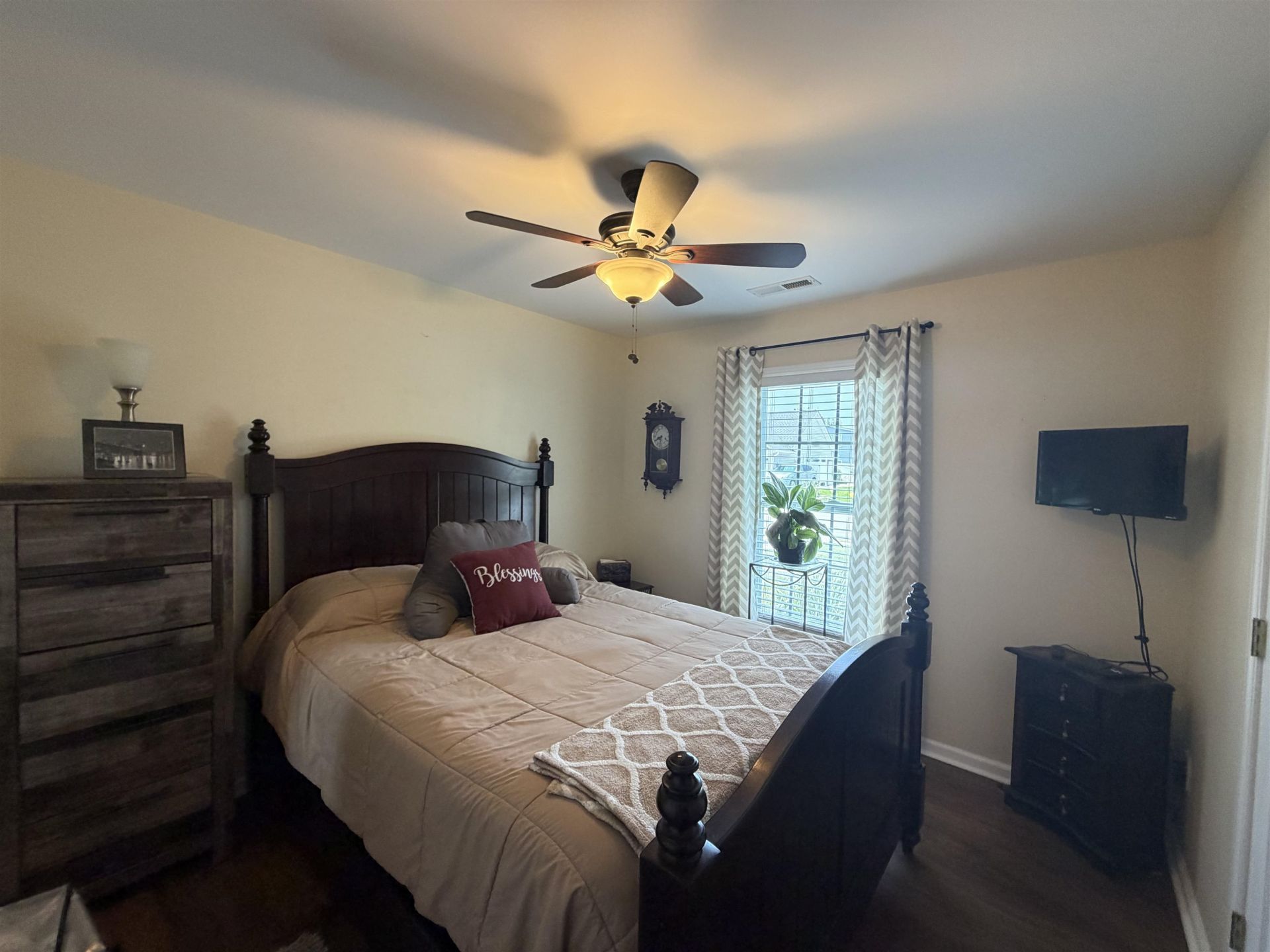 207 Melody Gardens Dr. Photo 20