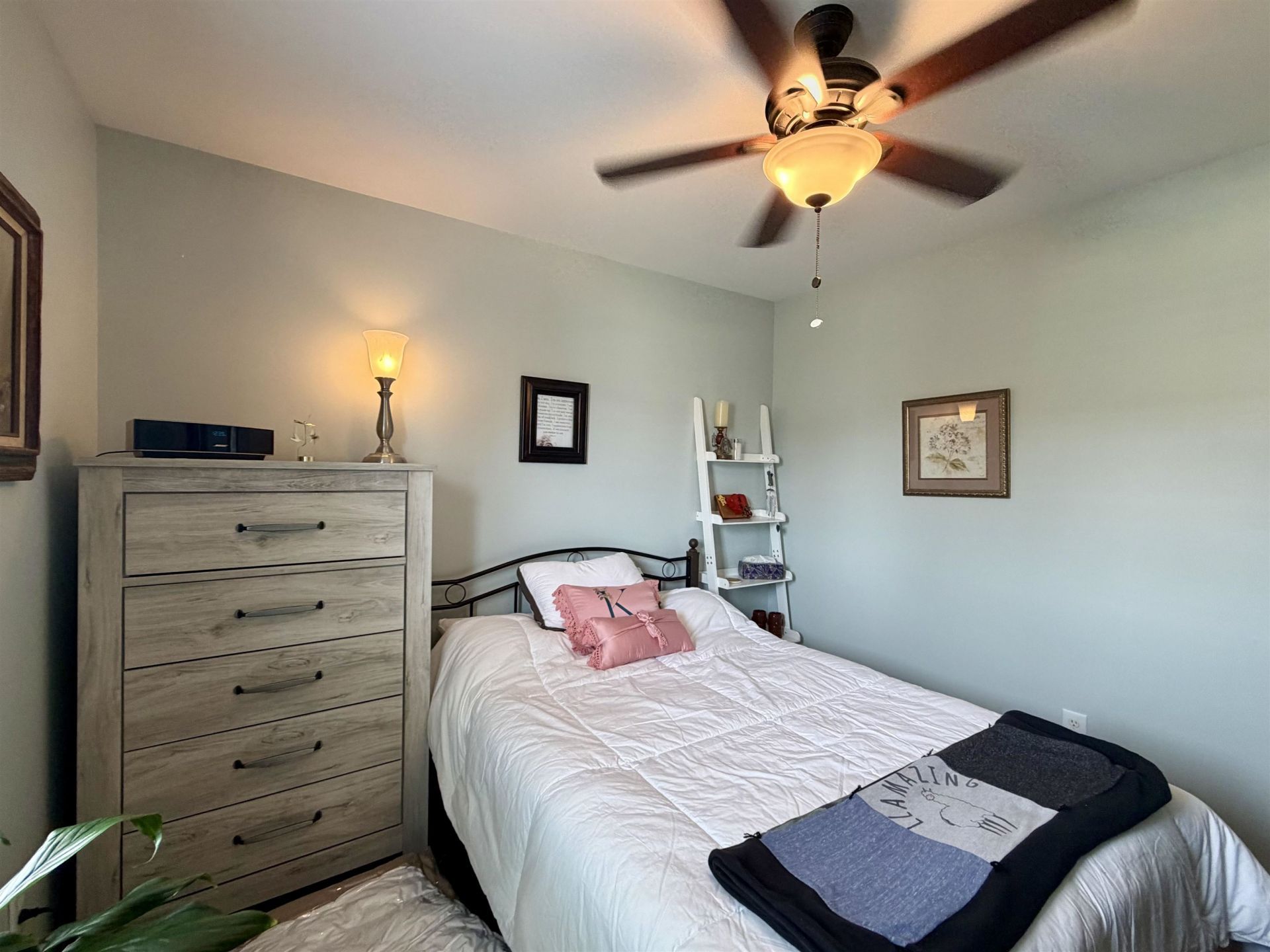 207 Melody Gardens Dr. Photo 24