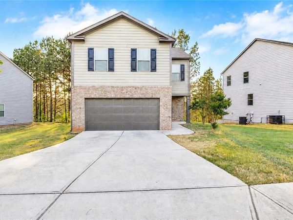 418 Lake Ridge Lane, Fairburn, GA 30213