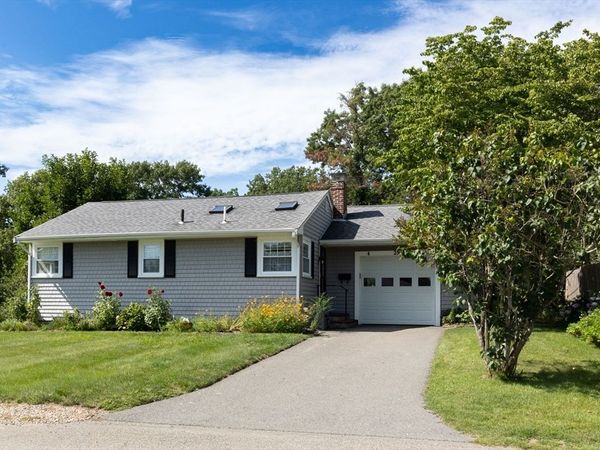 29 Harrison Ave., Easton, MA 02356