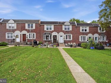 1118 TREMONT DRIVE, GLENOLDEN, PA 19036