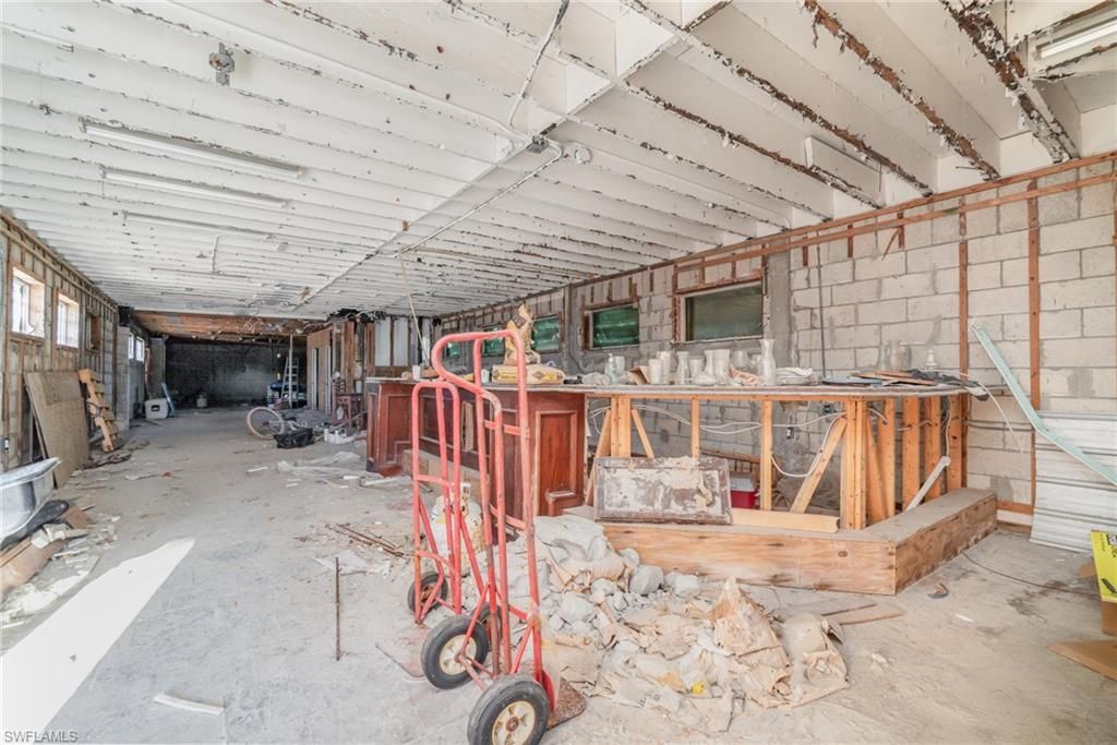 185 Old San Carlos Blvd, Fort Myers Beach, FL 33931 Photo