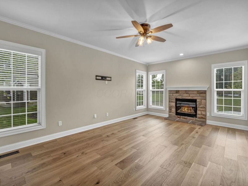 6175 El Camino Drive, Plain City, OH 43064 Photo 3