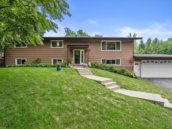 W153N9940 Neptune DRIVE, Germantown, WI 53022