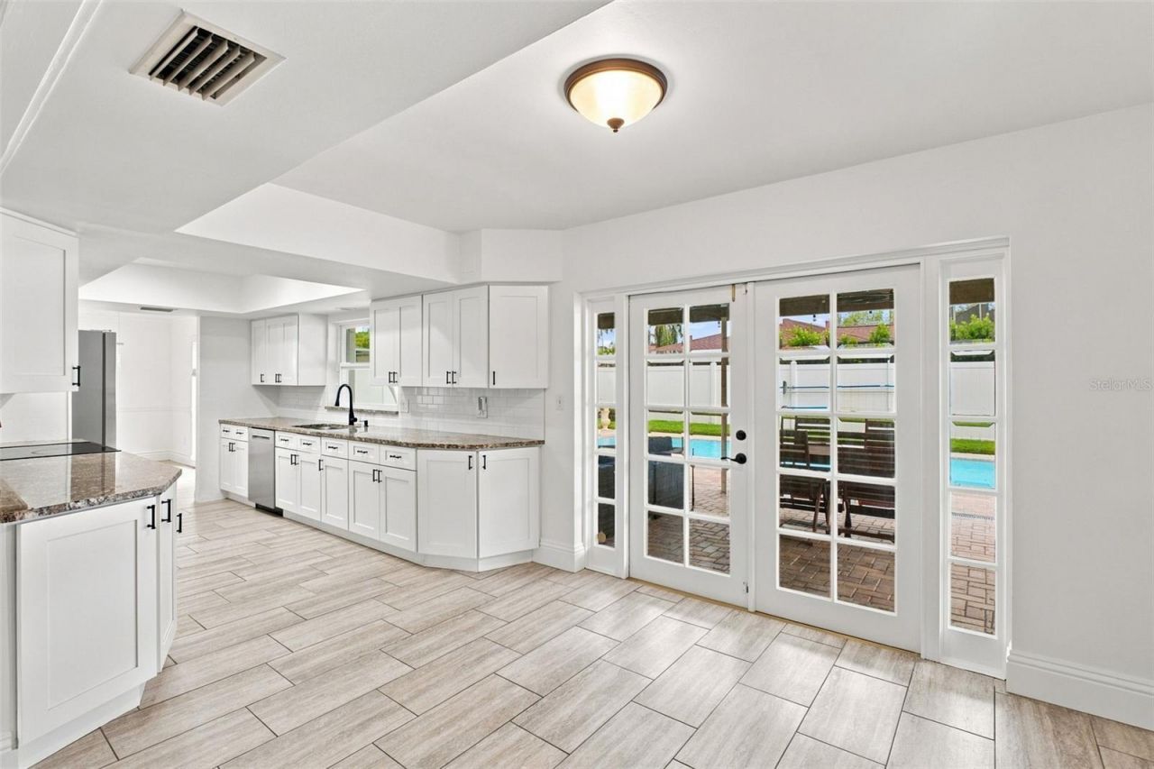 1101 88th Avenue N, Saint Petersburg, FL 33702 Photo