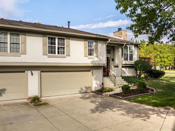 2726 Lakeshire Lane, Indianapolis, IN 46268