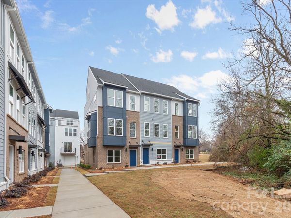 1011 Kokomo Lane , Charlotte, NC 28206