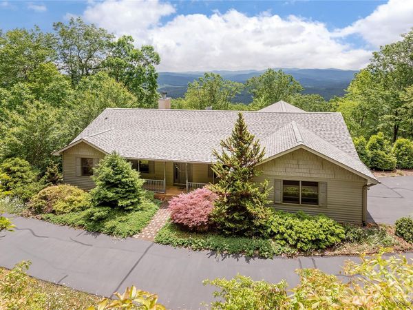 131 N Forge Crest Drive, Mills River, NC 28759