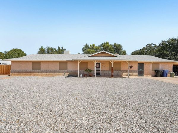 10520 W MULBERRY Drive, Avondale, AZ 85392