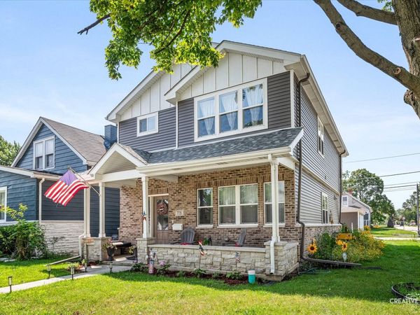 7735 W 65th Place , Bedford Park, IL 60501