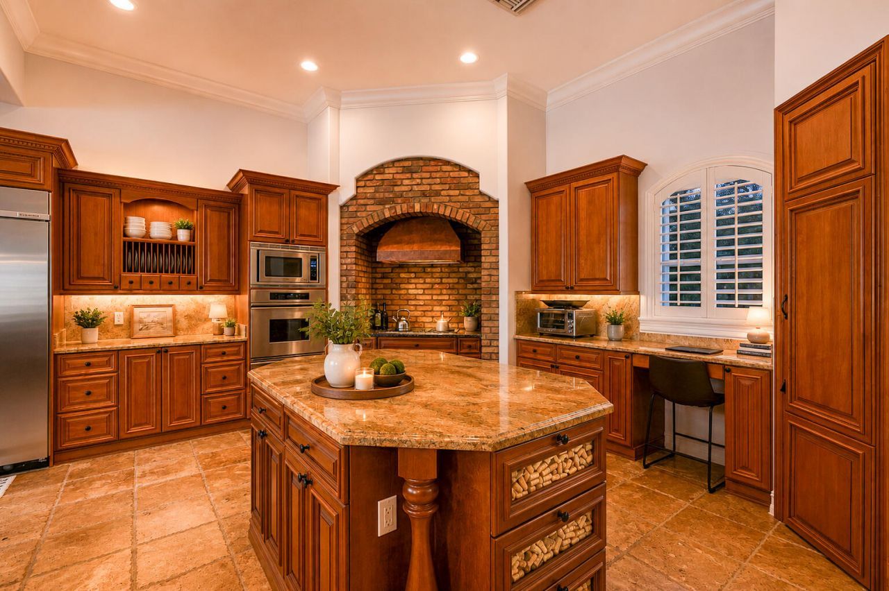 4051 E Ridgeview Drive, Davie, FL 33330 Photo