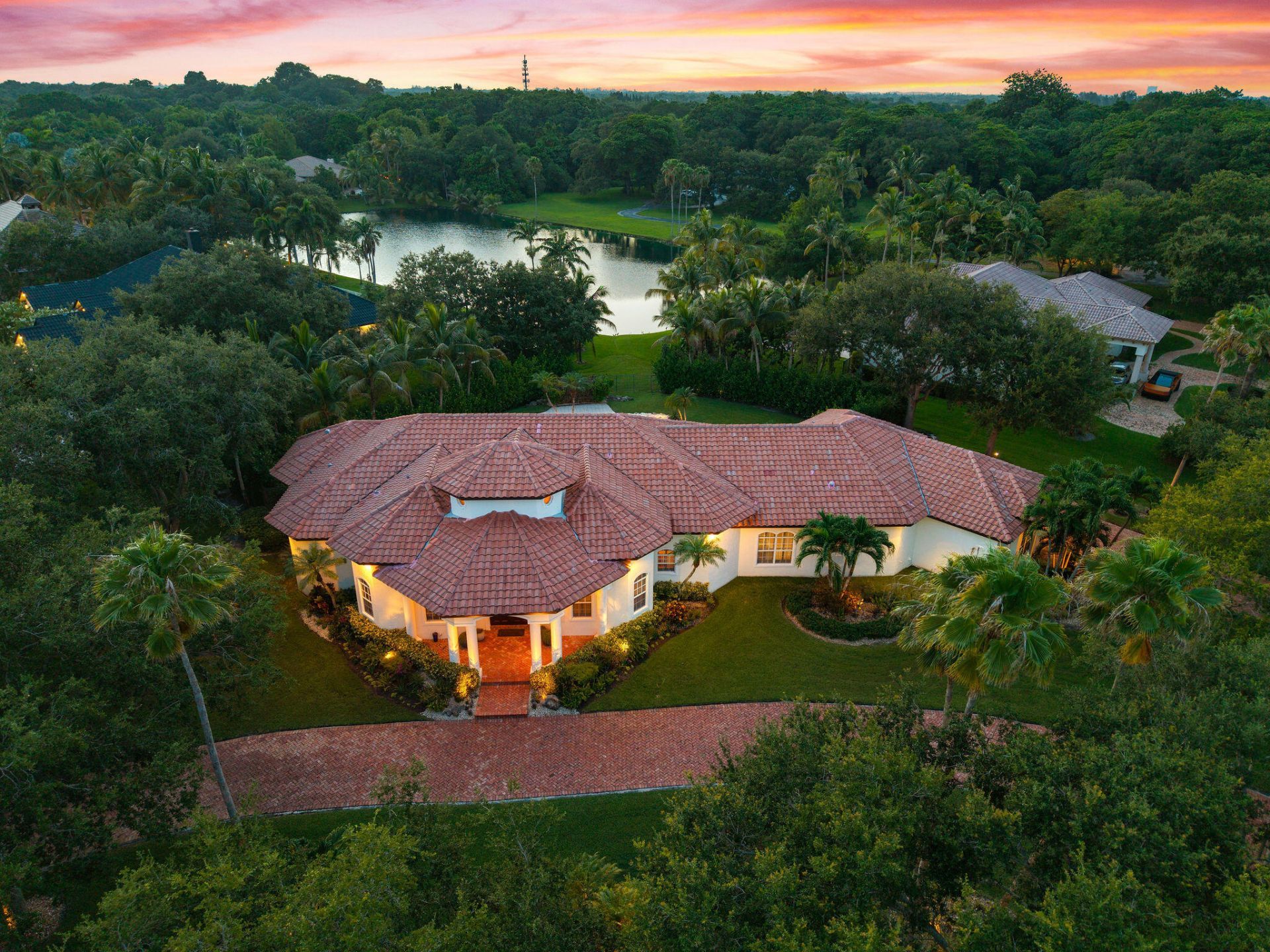 4051 E Ridgeview Drive, Davie, FL 33330 Photo