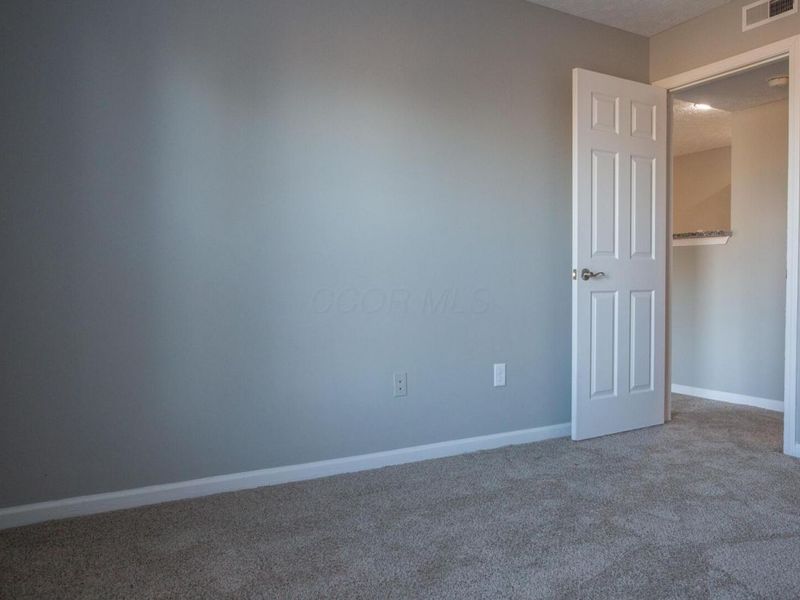 5516 Cedar Springs, Unit 5516A, Columbus, OH 43228 Photo 9