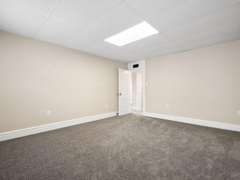 458 E Main Street , Newark, OH 43055 Photo 20