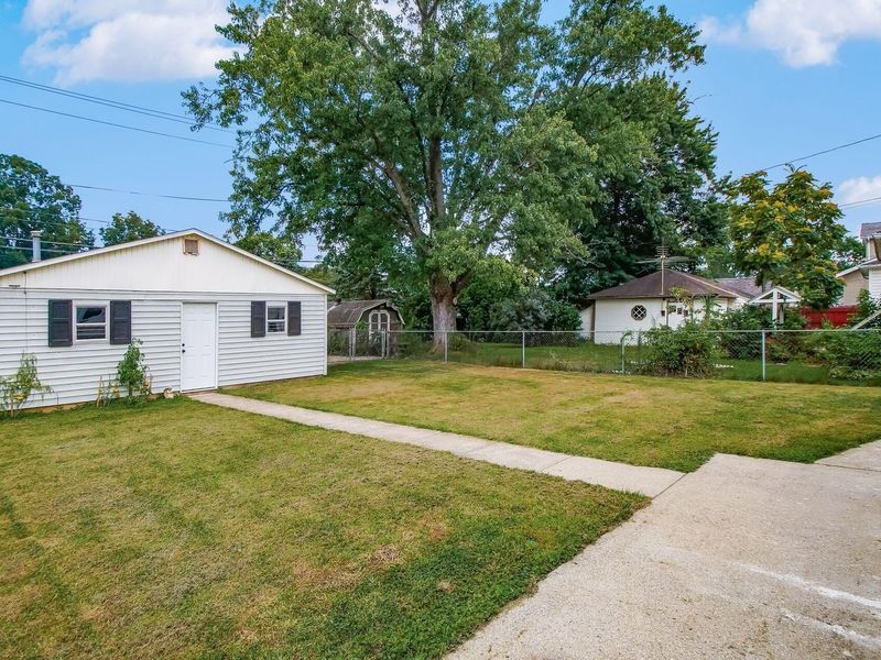 458 E Main Street , Newark, OH 43055 Photo 30