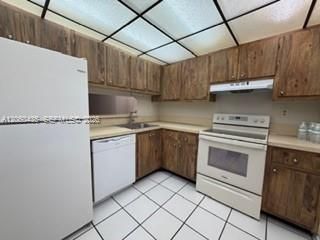 3121 NW 47th Ter , Unit 212, Lauderdale Lakes, FL 33319 Photo