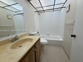 3121 NW 47th Ter , Unit 212, Lauderdale Lakes, FL 33319 Photo