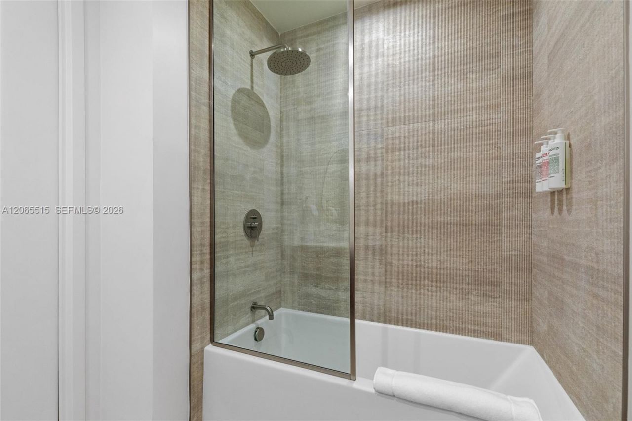 1611 SW 2nd Avenue, Unit 708, Miami, FL 33129 Photo