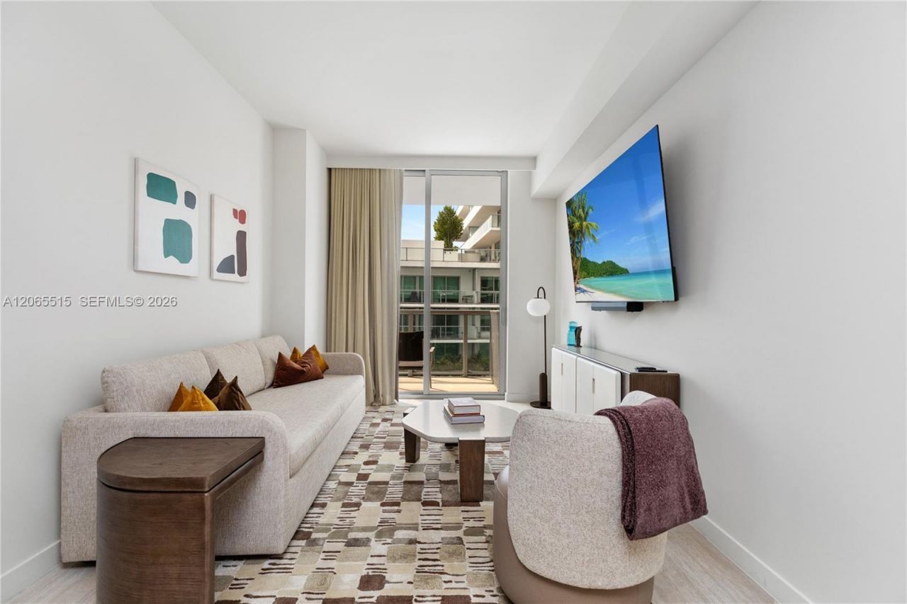1611 SW 2nd Avenue, Unit 708, Miami, FL 33129 Photo