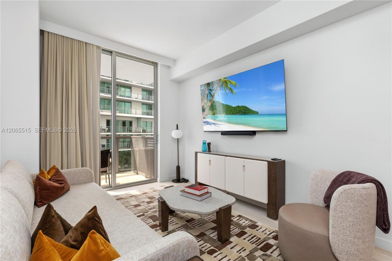 1611 SW 2nd Avenue, Unit 708, Miami, FL 33129 Photo