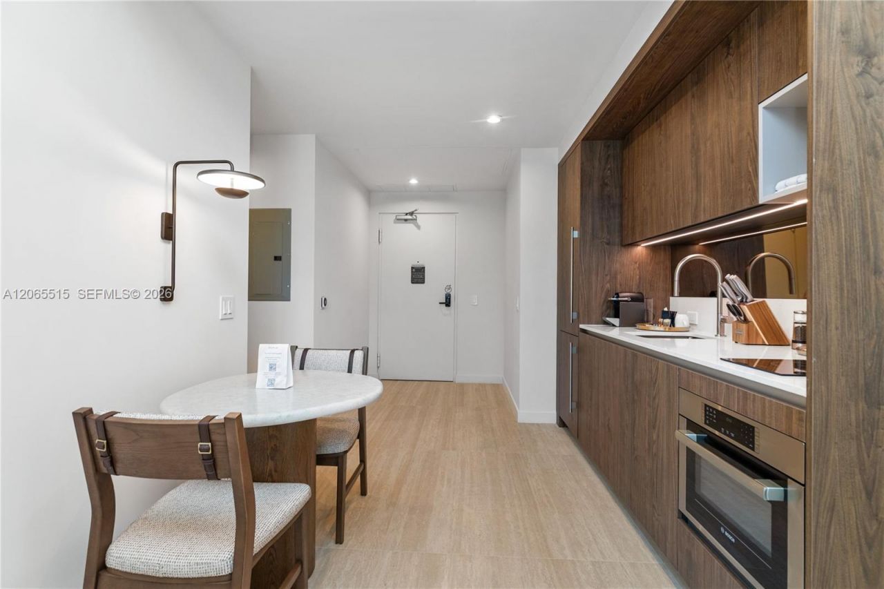 1611 SW 2nd Avenue, Unit 708, Miami, FL 33129 Photo